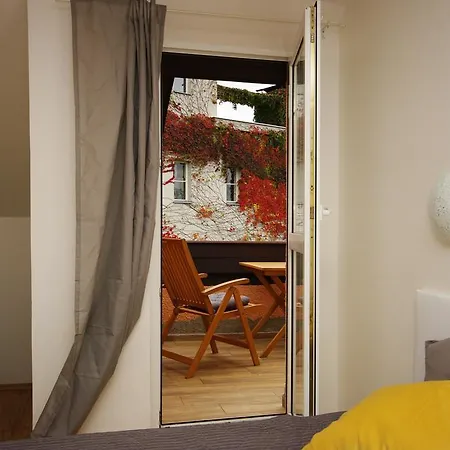 Cozy Gardens In Apartament