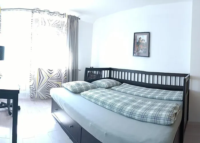 Lägenhet Cozy Gardens In Prag